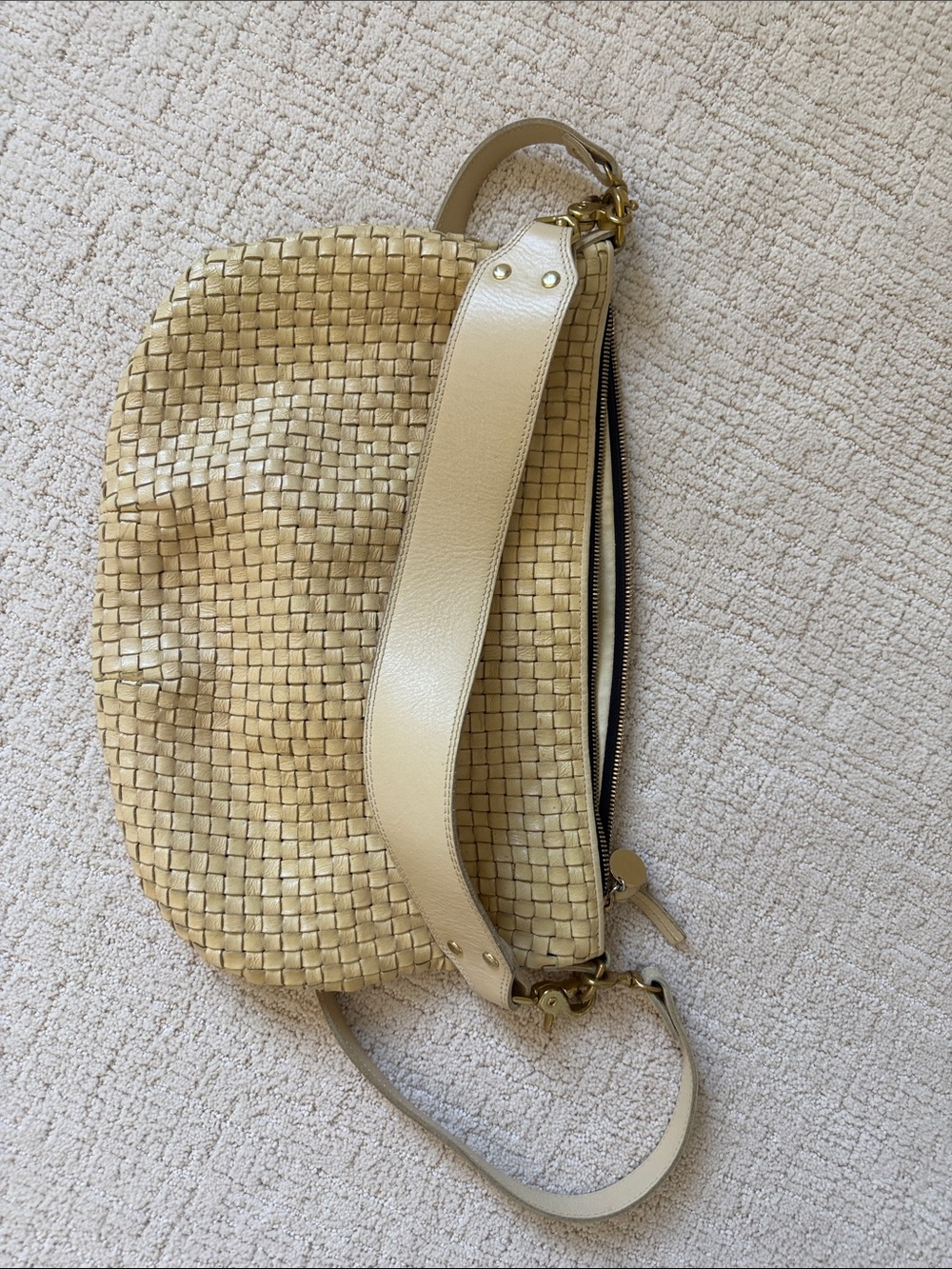 Clare V Moyen Bag - Picture 6 of 11